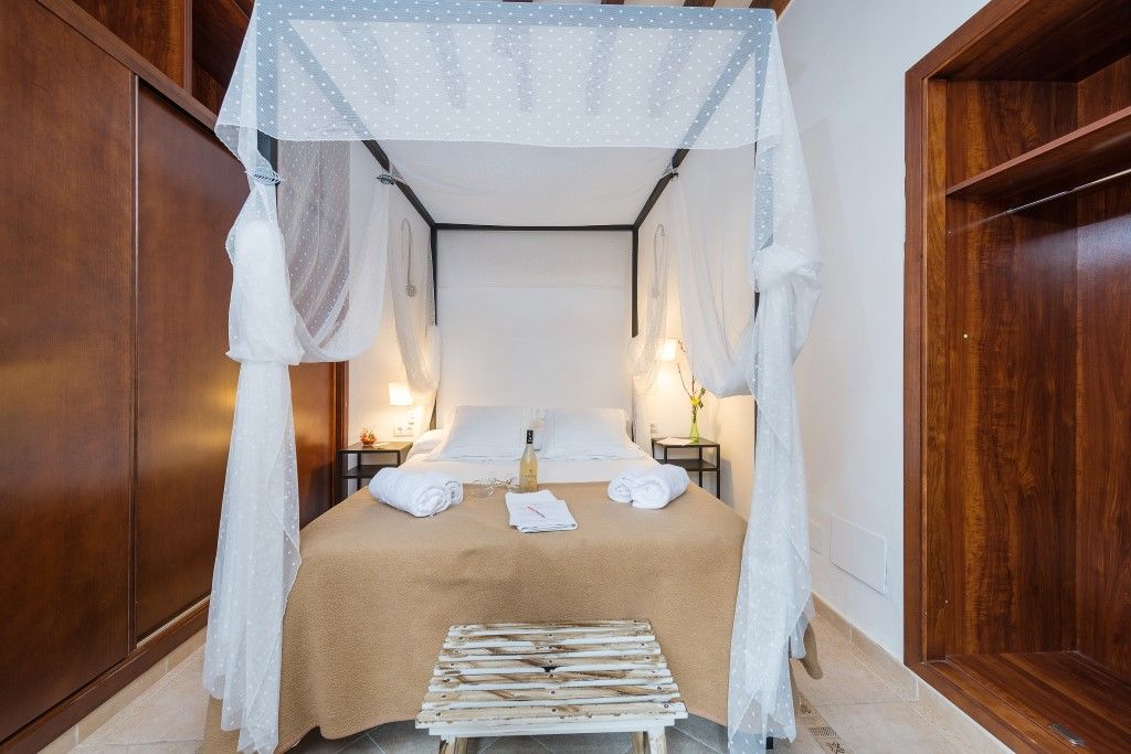 Algaida Suites By Eurotels Ngoại thất bức ảnh
